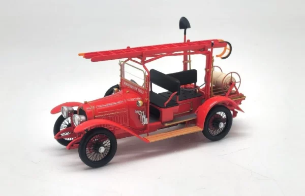 PEUGEOT 153 DE 1915 POMPIER DE LILLE