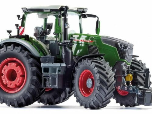 FENDT 832 Vario
